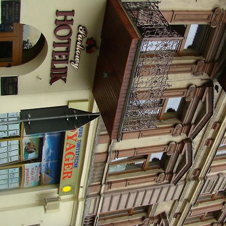 Hotelik Parkowy Λέγκνικα Εξωτερικό φωτογραφία
